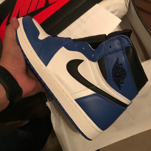 Air Jordan Retro 1 High OG | Game Royal | 11 - Picture 2 of 2